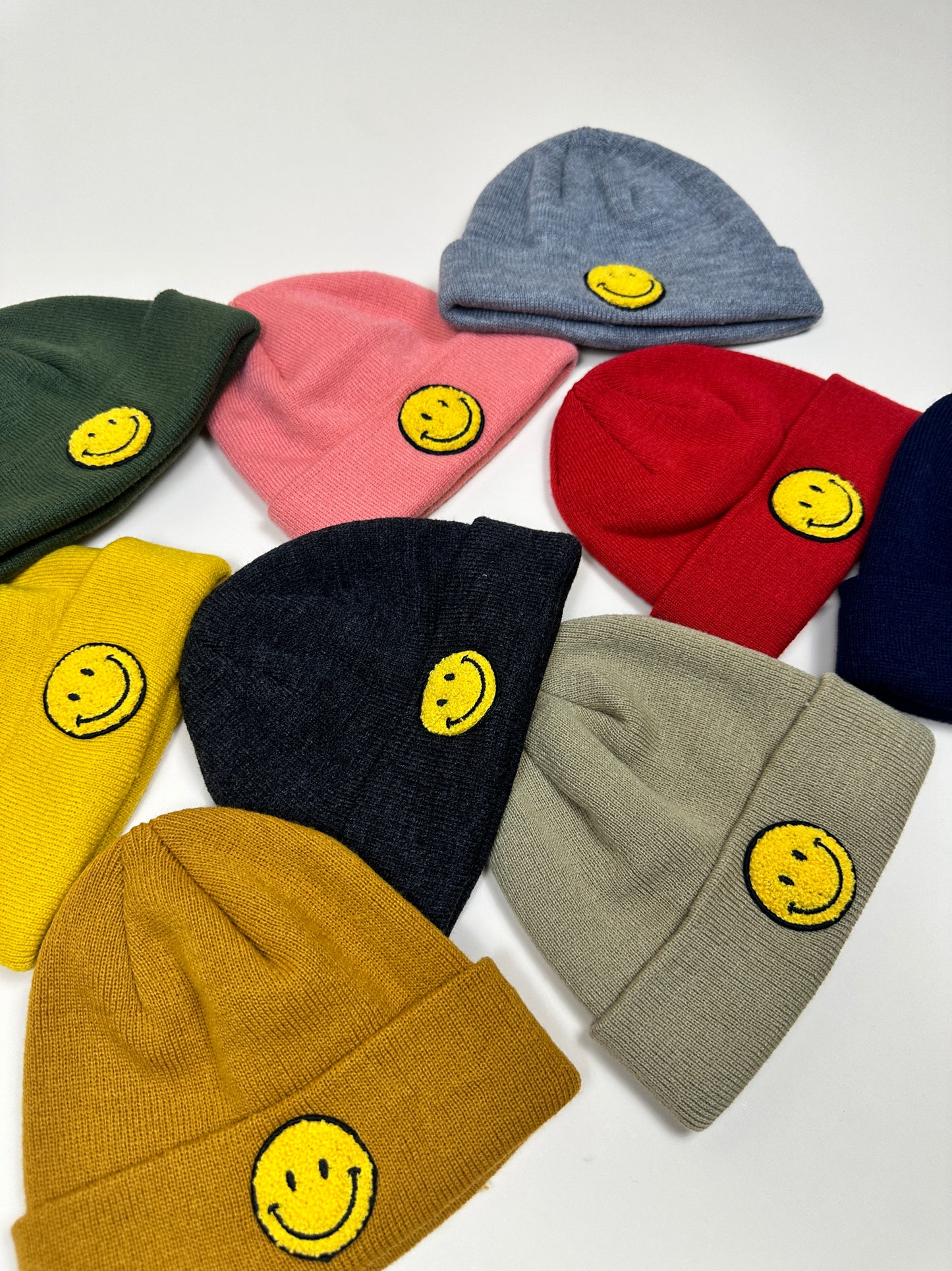 BEANIE| smiley