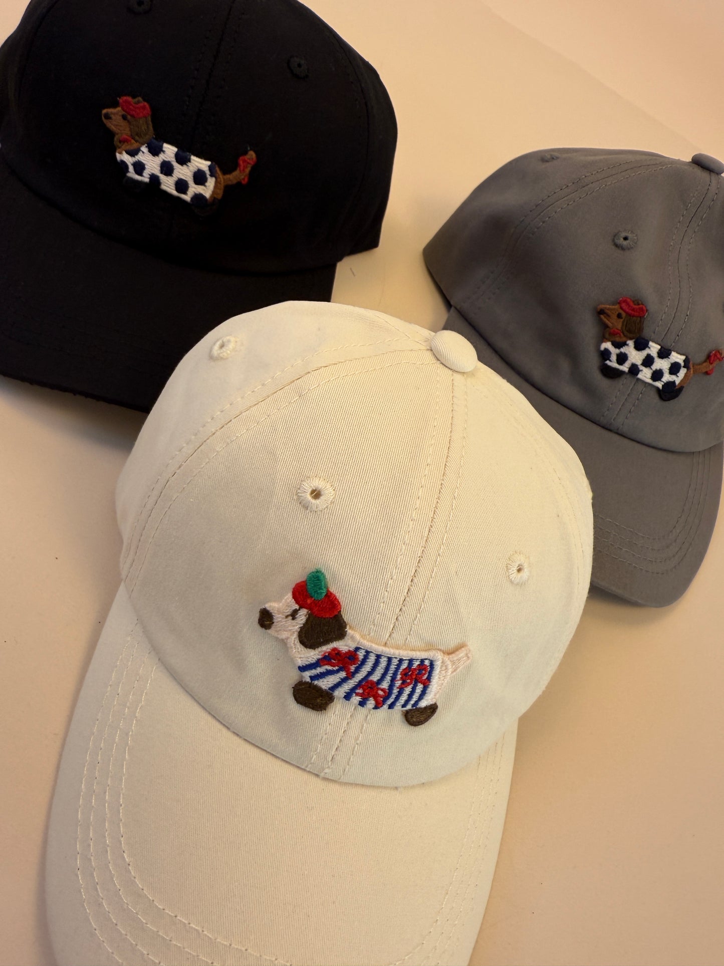 CAP| doggy