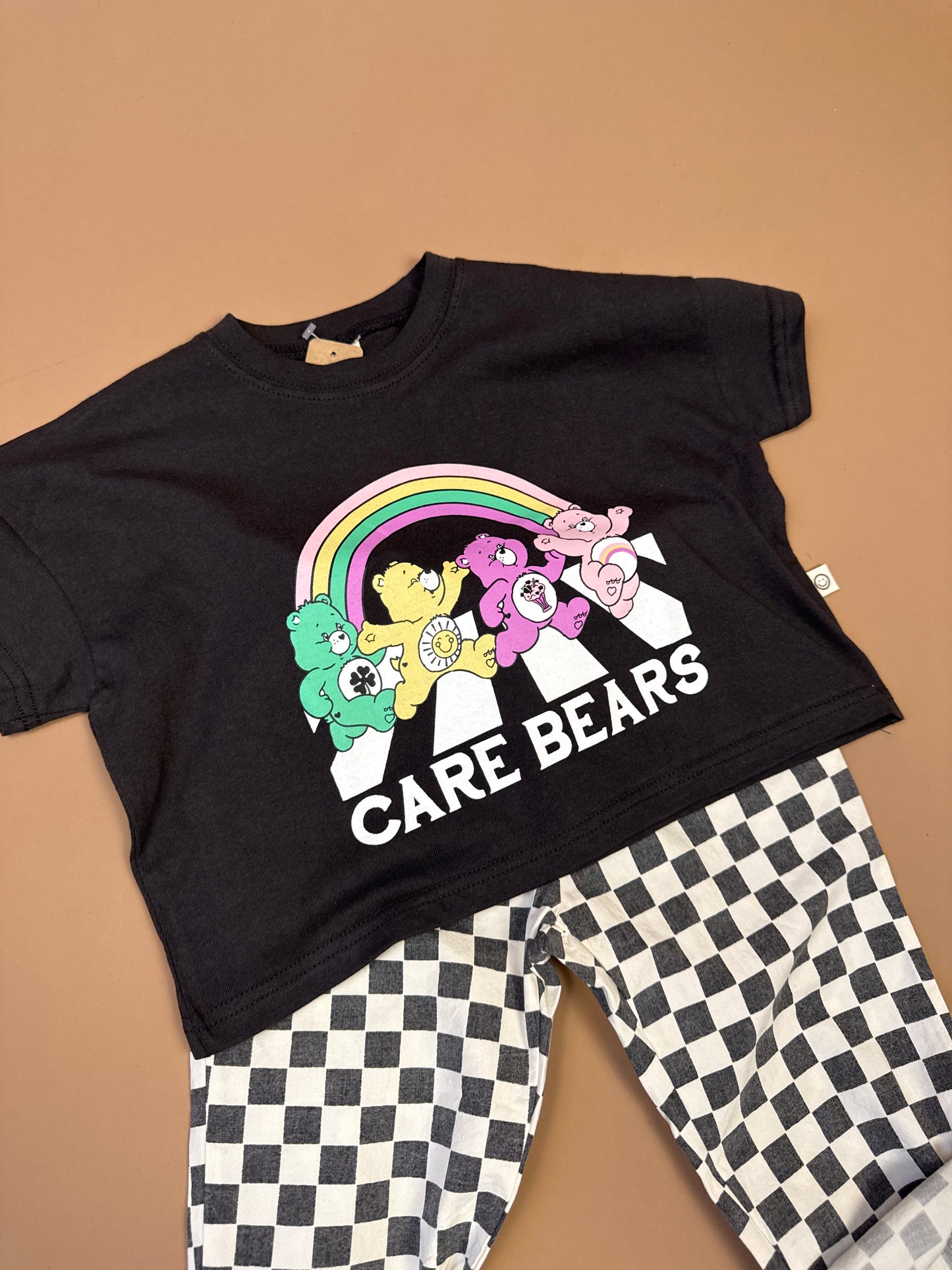 T-SHIRT | Care Bear Road