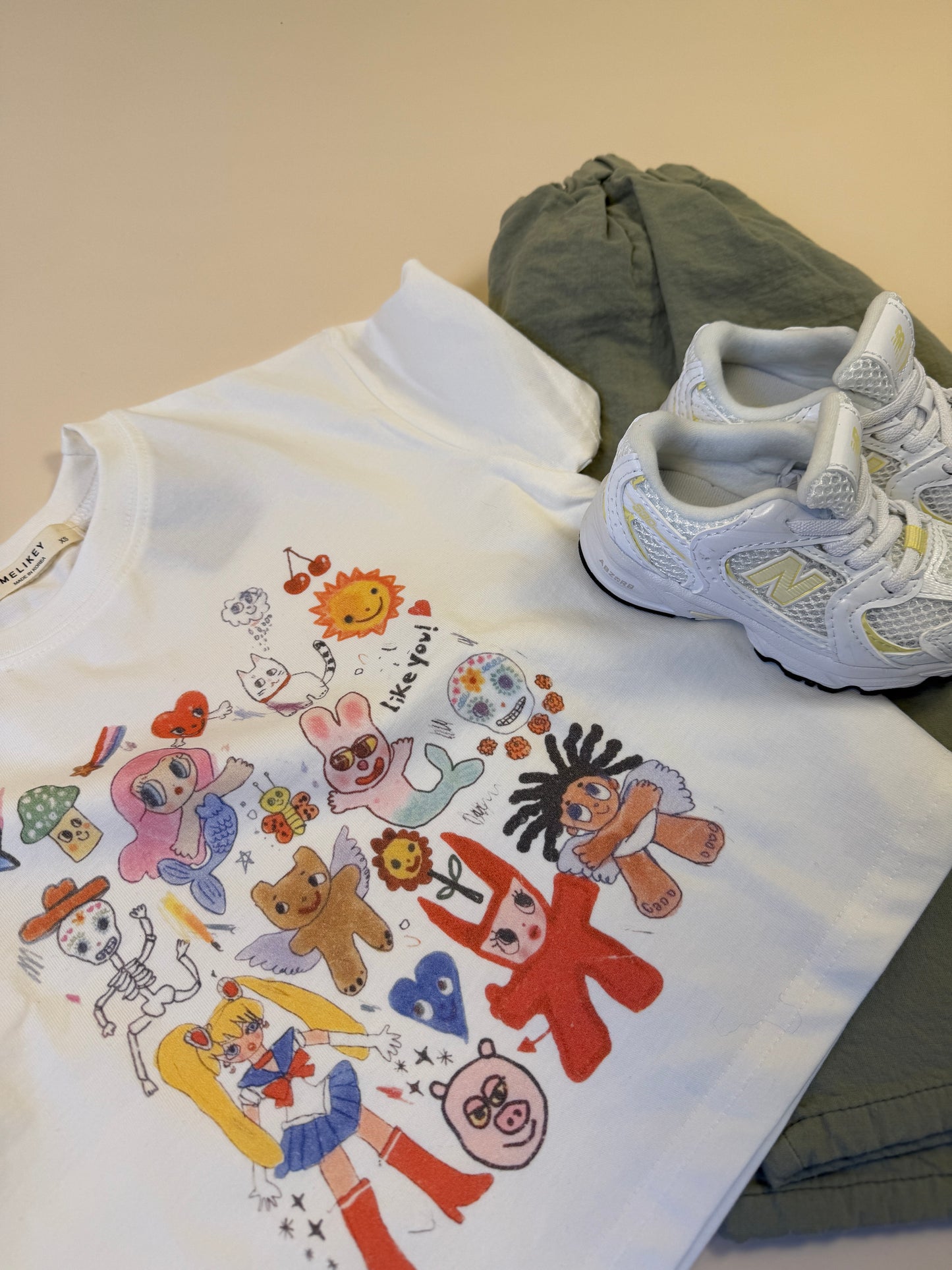 T-SHIRT| happy friends