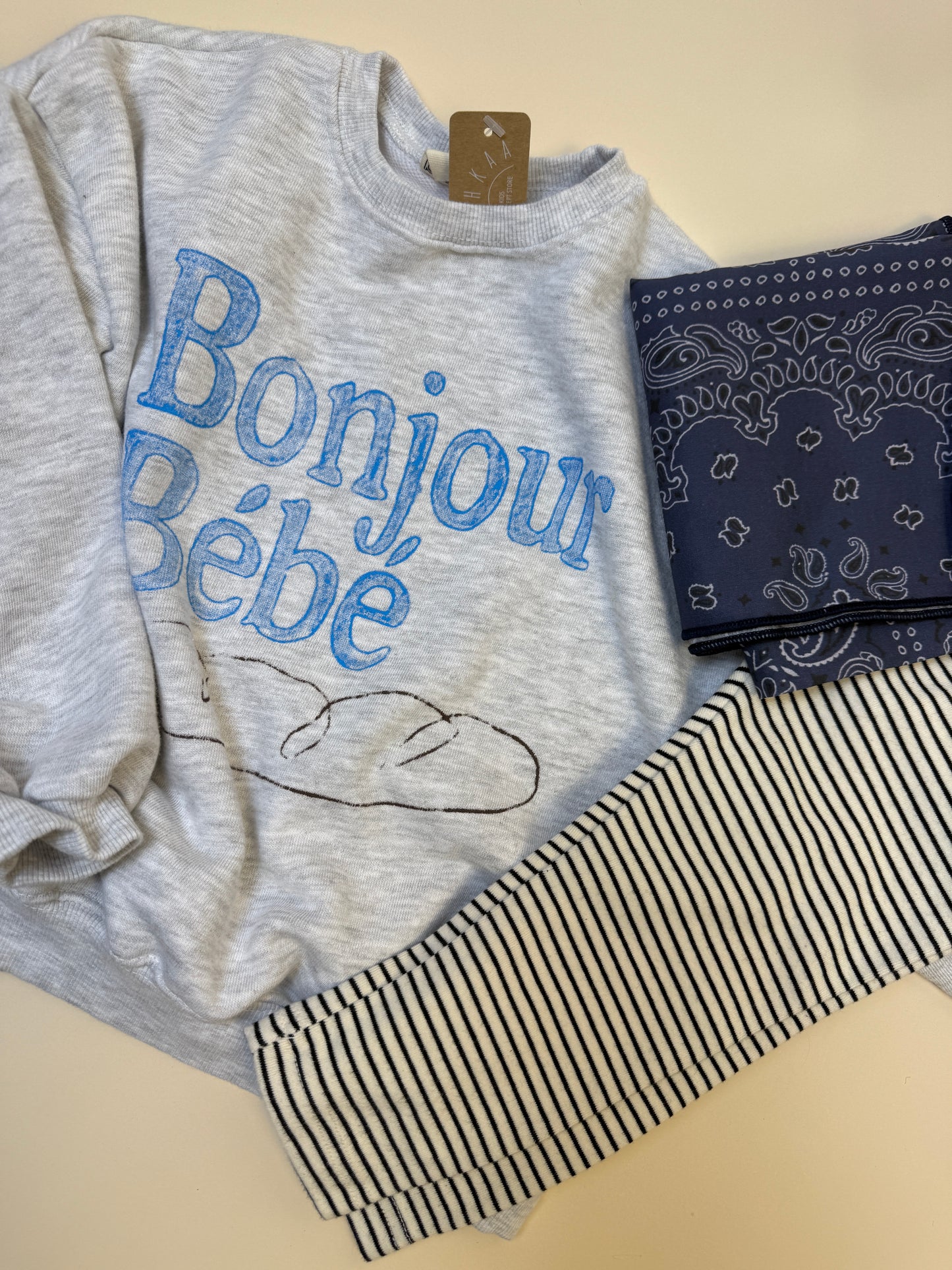 SWEATSHIRT | bonjour