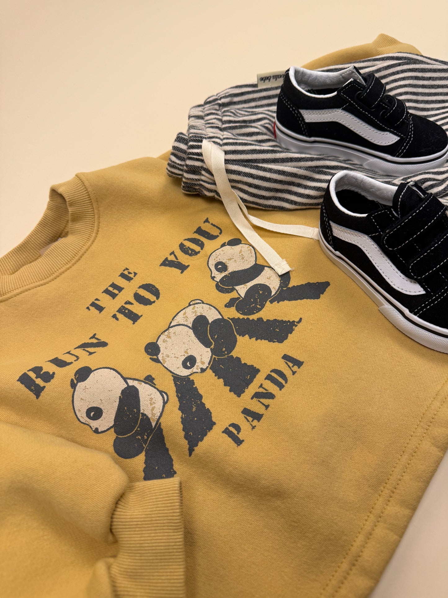 SWEATSHIRT| panda