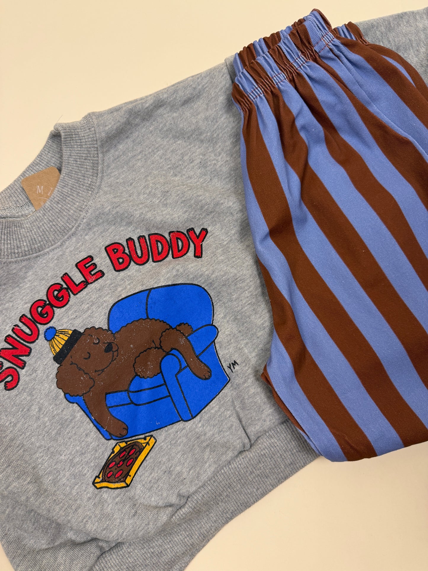 SWEATSHIRT | Snuggle Buddy