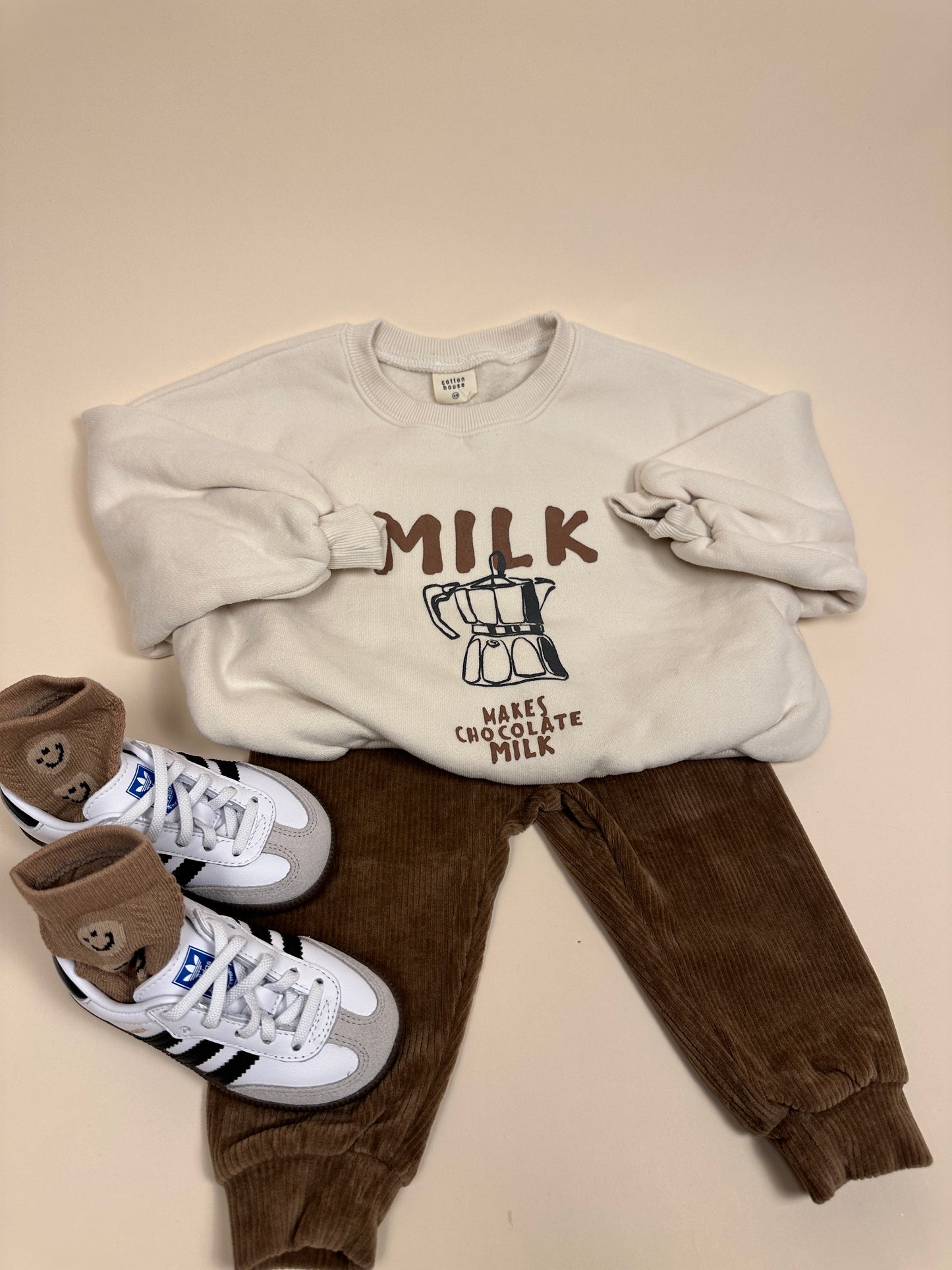 SWEATSHIRT| milk