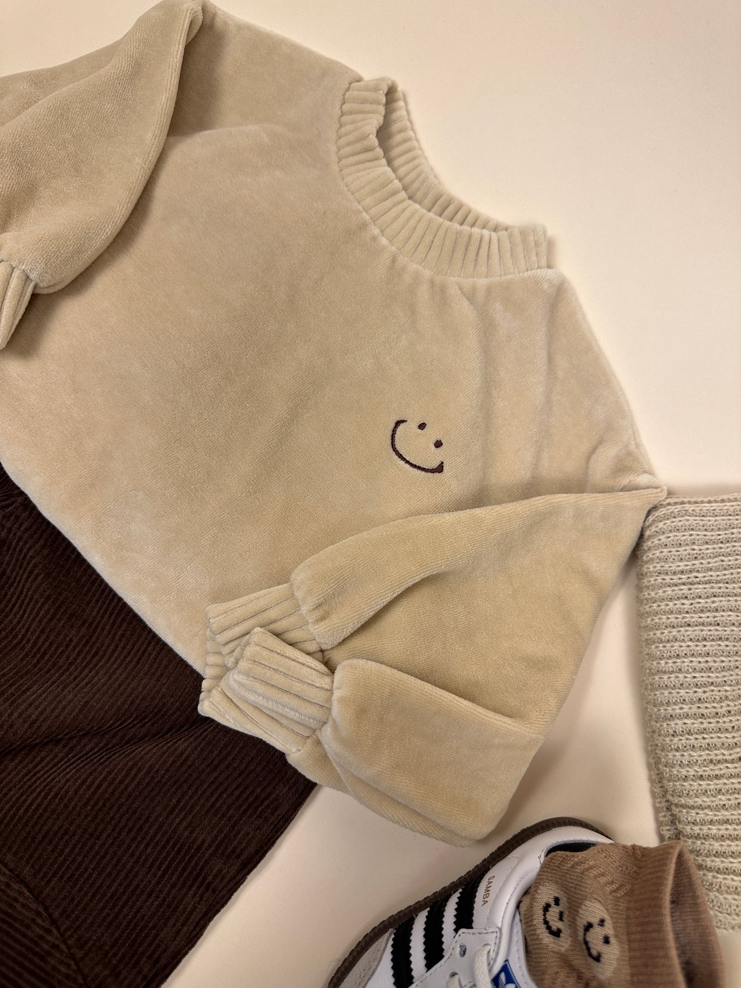 SWEATSHIRT| velor smiley