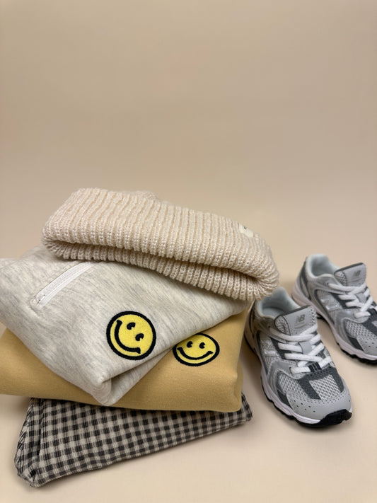 SWEATSHIRT| smiley zip