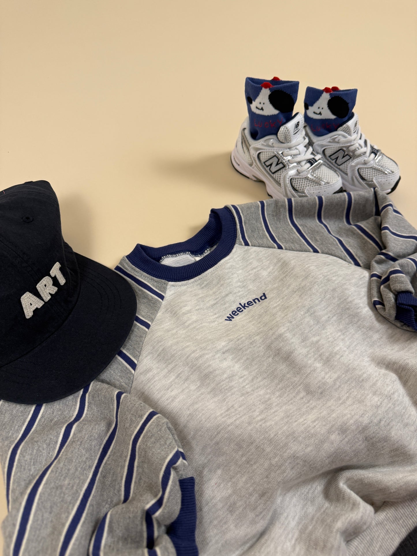 SWEATSHIRT | Weekend Vibes