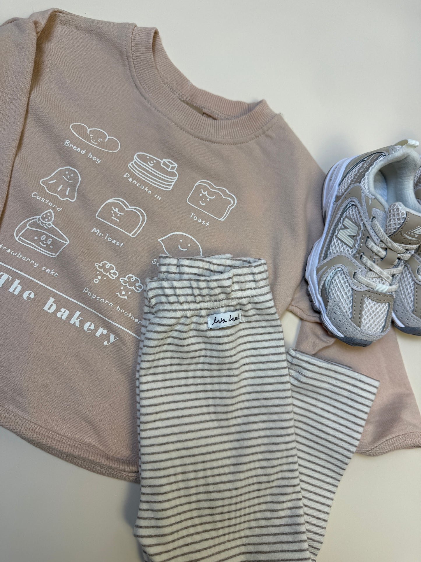 LONGSLEEVE | little bakery