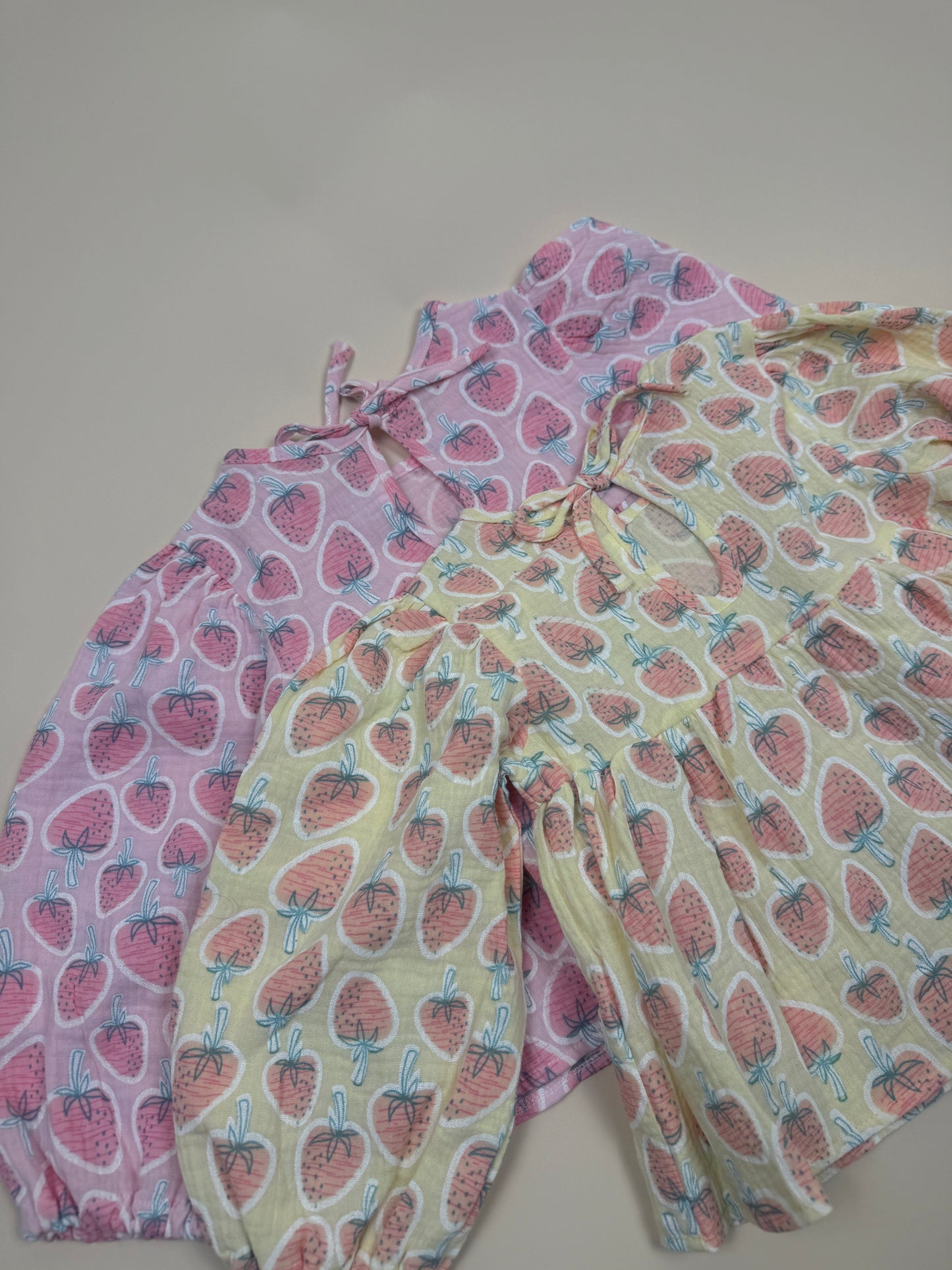 SET | strawberry love