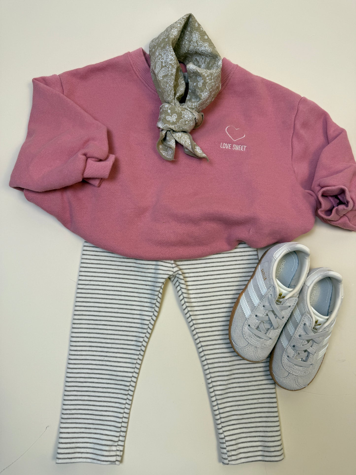 SWEATSHIRT | sweetheart