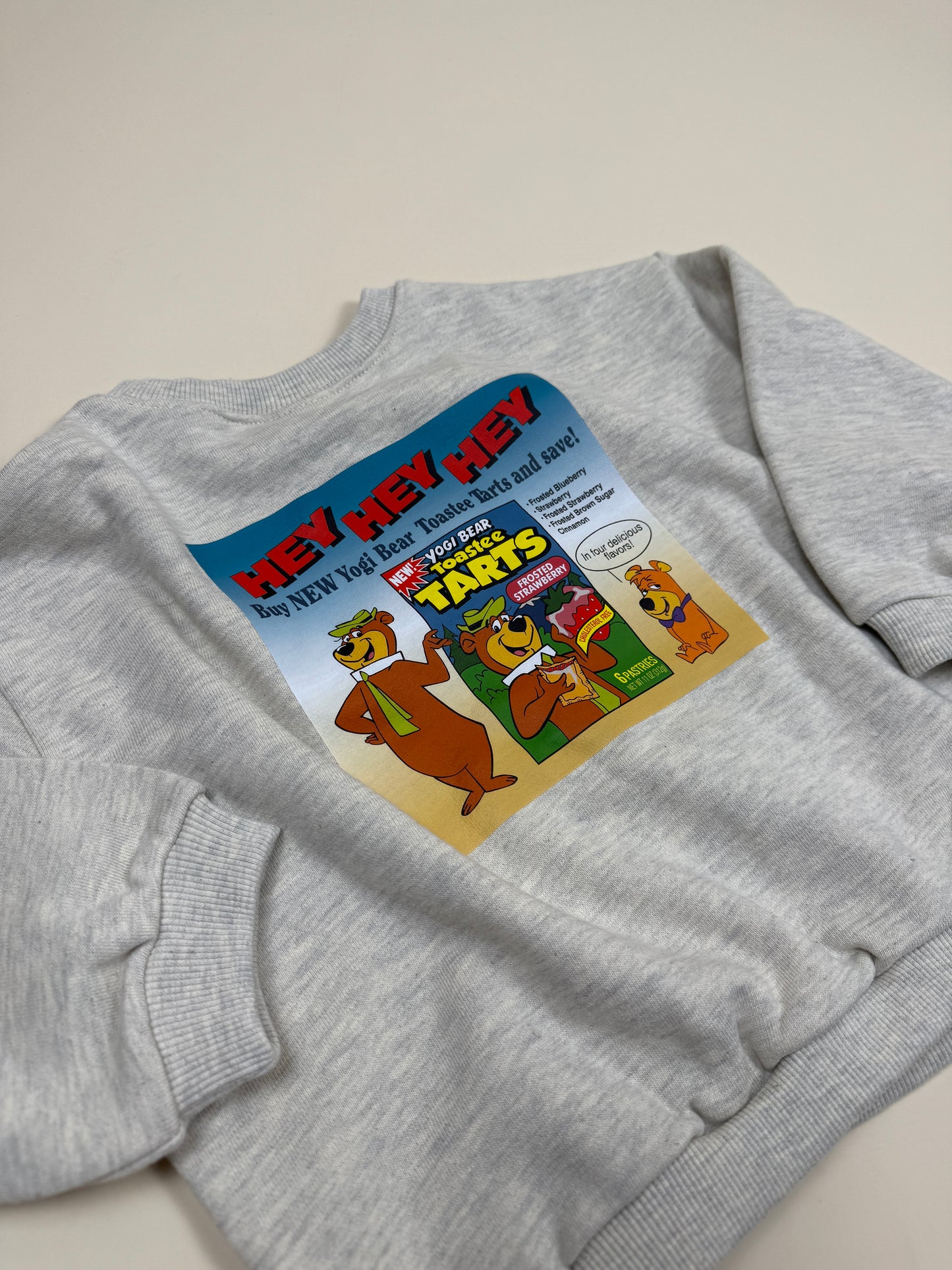 SWEATER | Yogi Bear