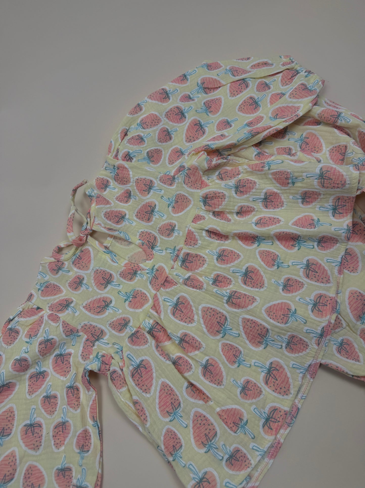 SET | strawberry love