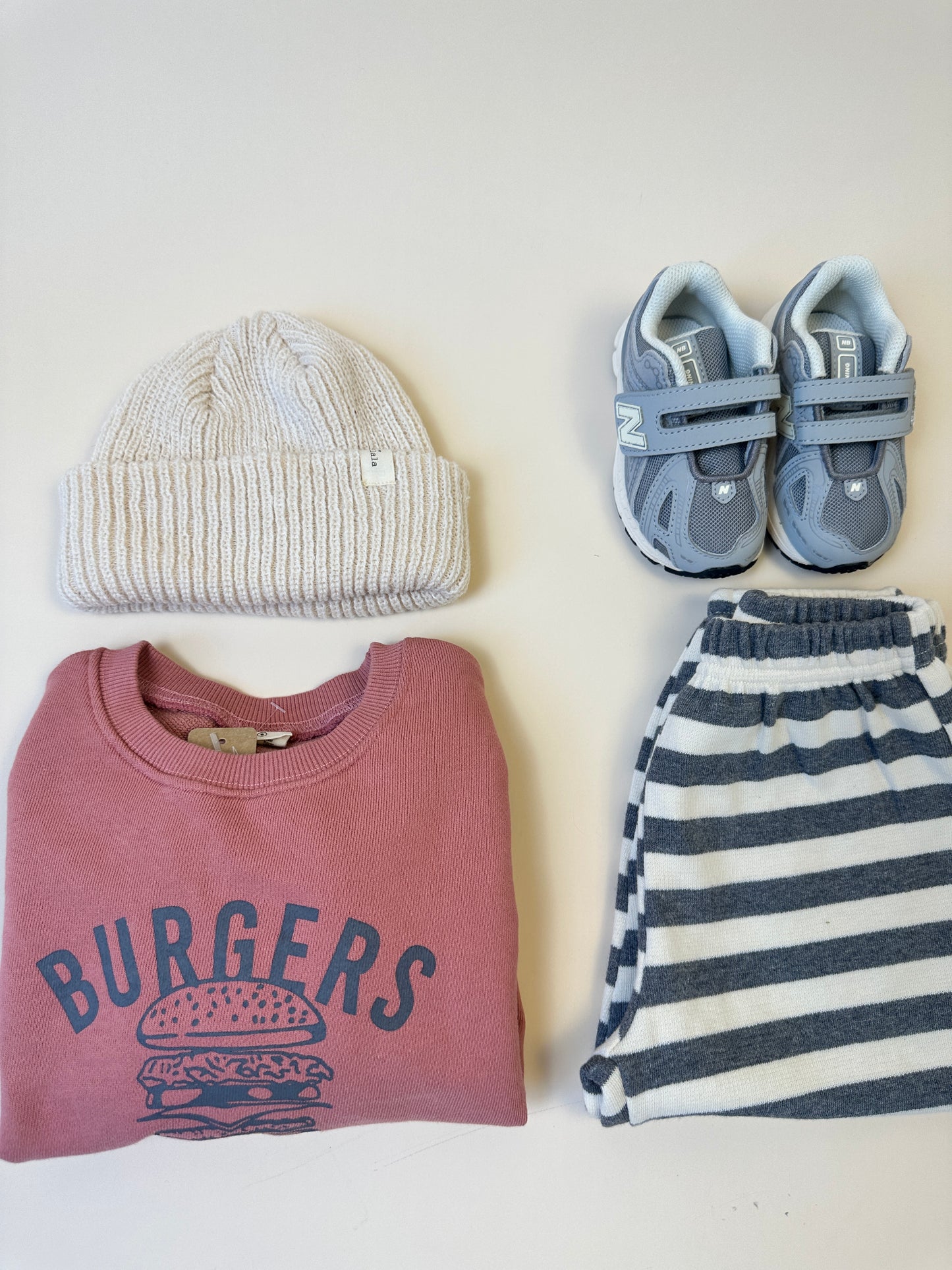 SWEATSHIRT| burger