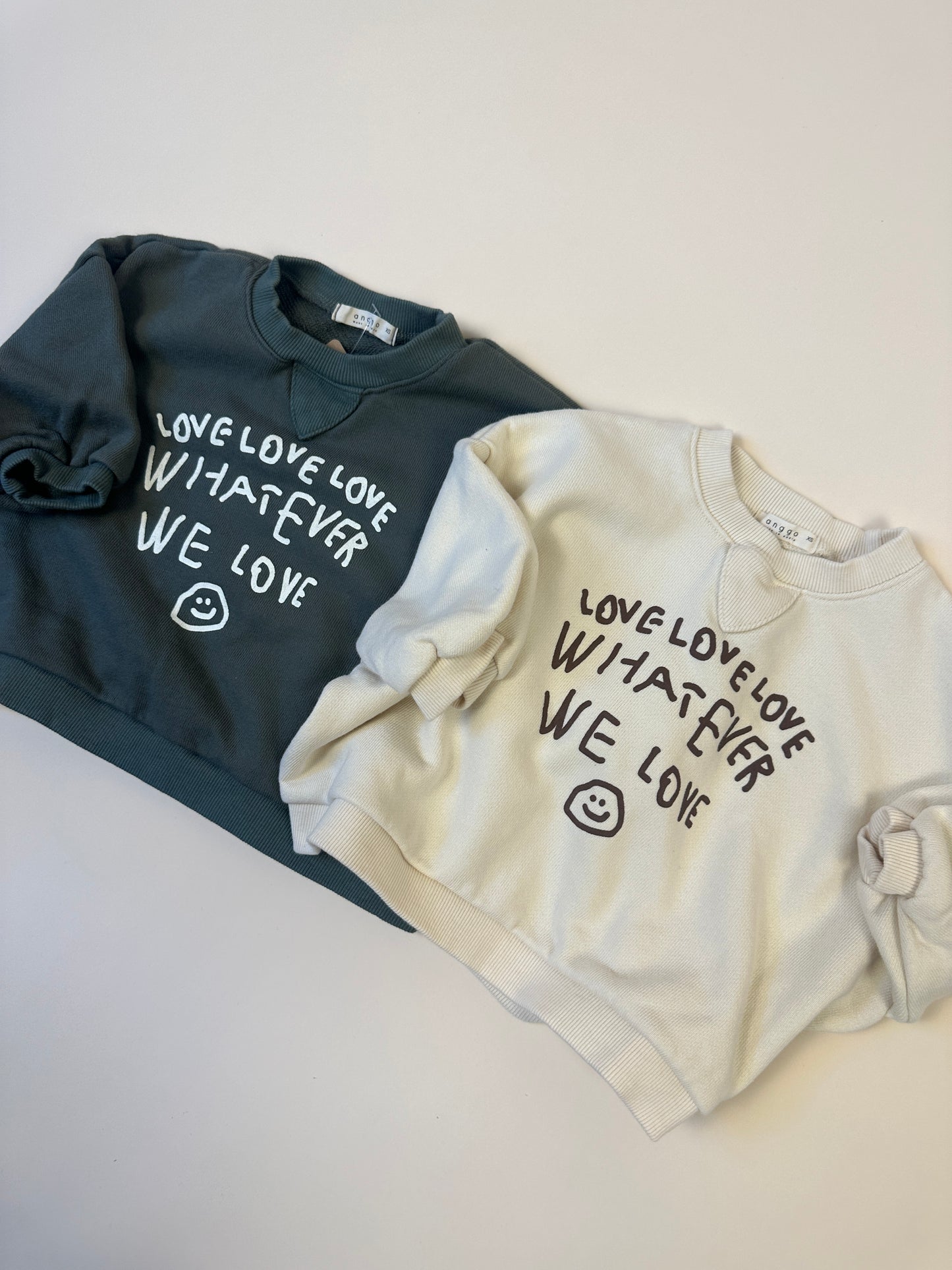 SWEATSHIRT| love