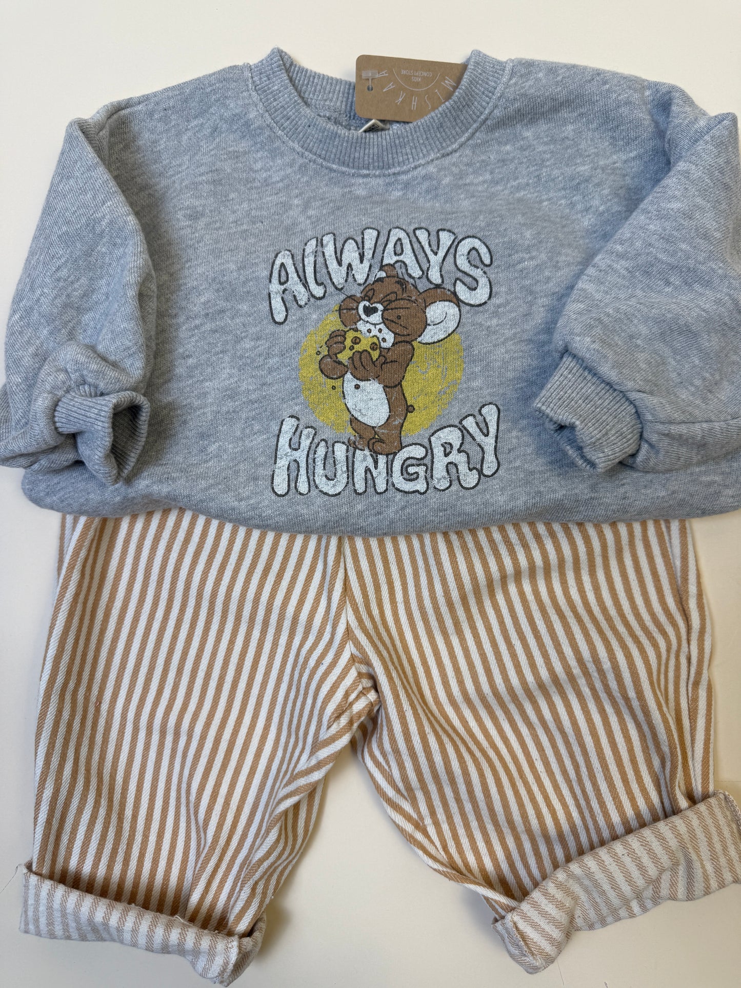 SWEATSHIRT | hungry