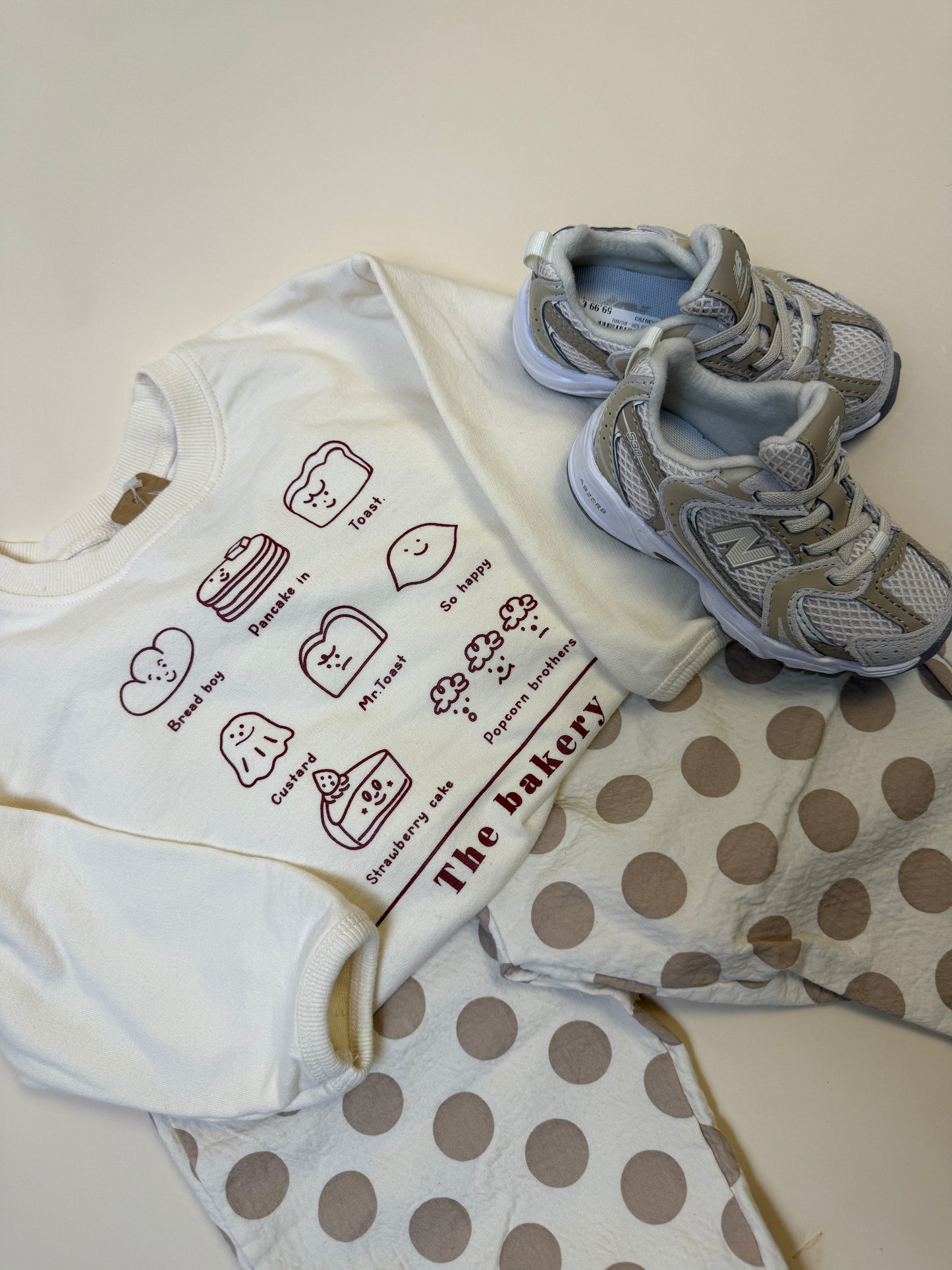 LONGSLEEVE | little bakery