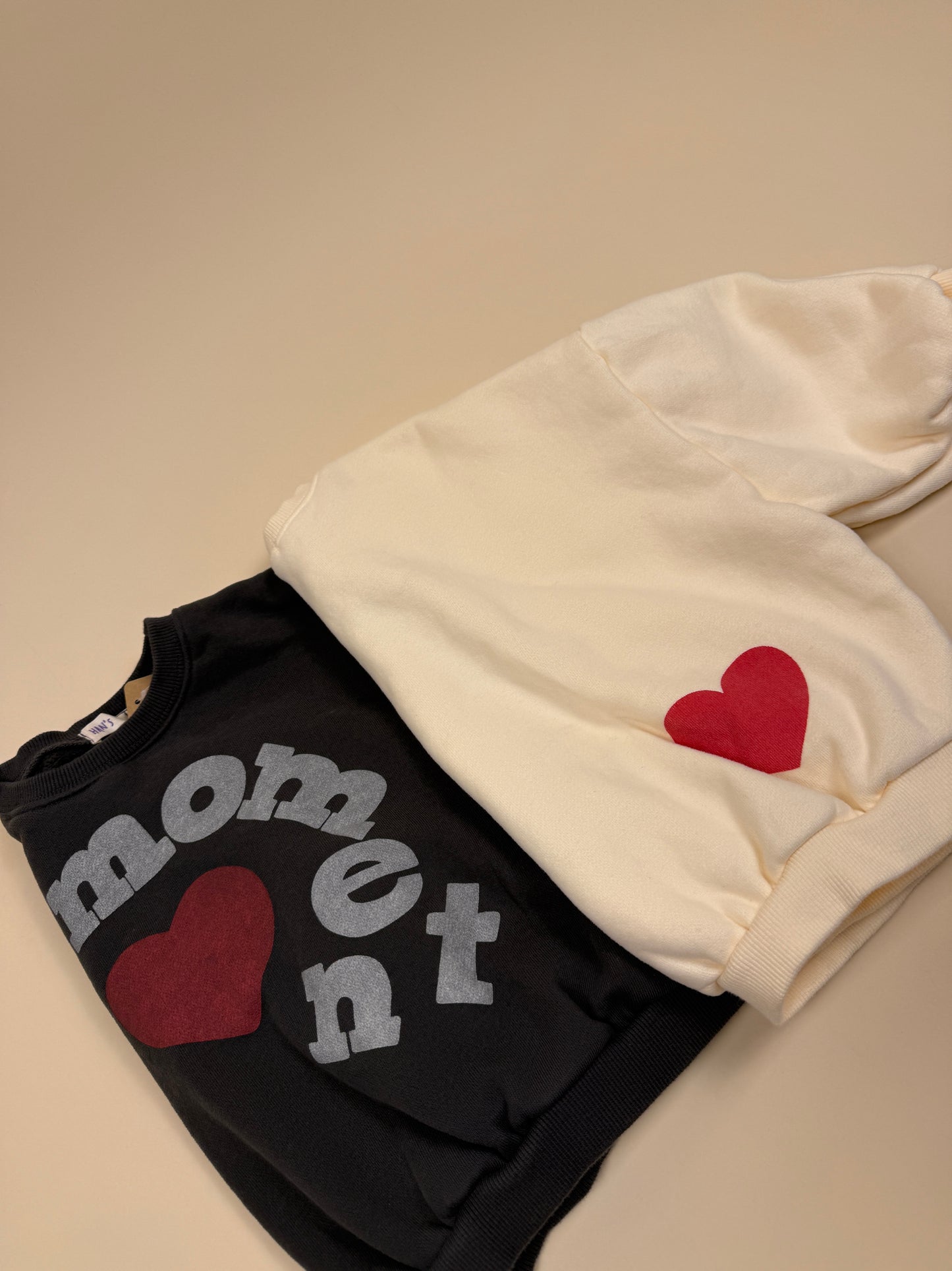 SWEATSHIRT | heart moment