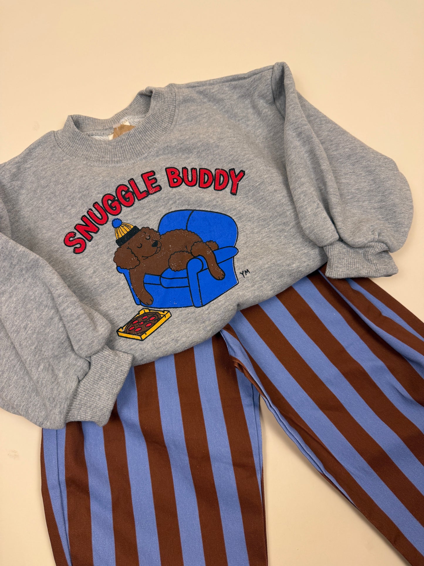 SWEATSHIRT | Snuggle Buddy