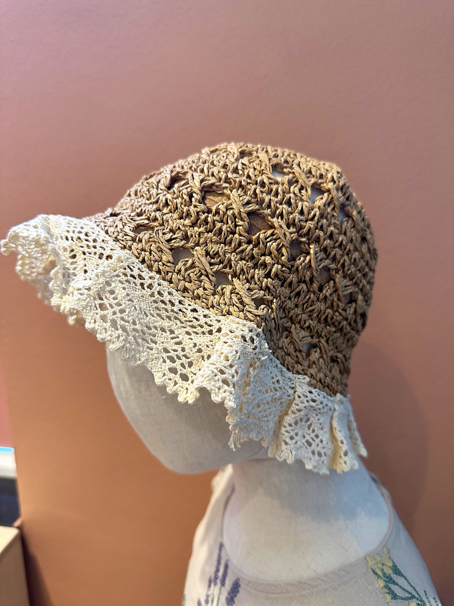 HAT| bucket rattan